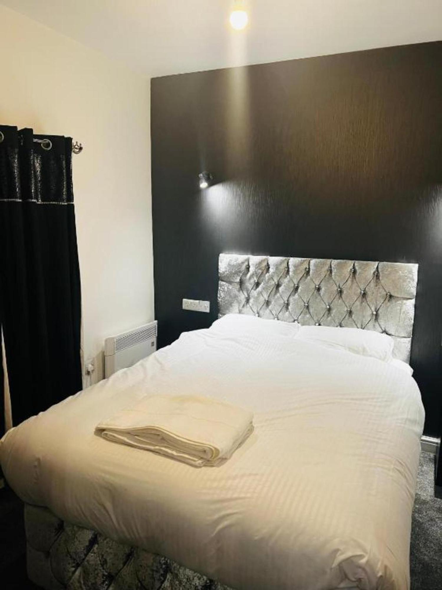 Oyo The Pleasant House Hotel Manchester Eksteriør billede