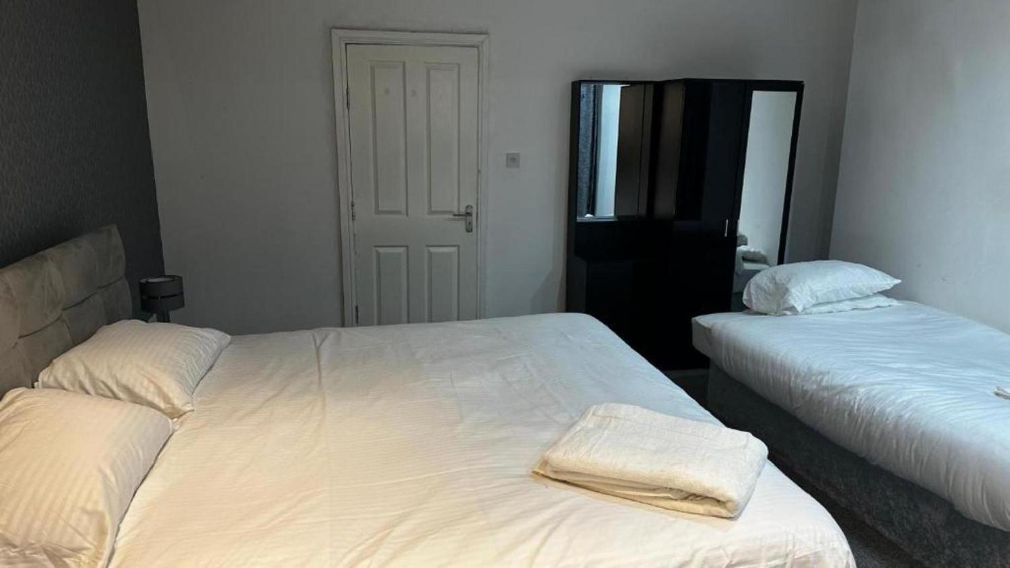 Oyo The Pleasant House Hotel Manchester Eksteriør billede